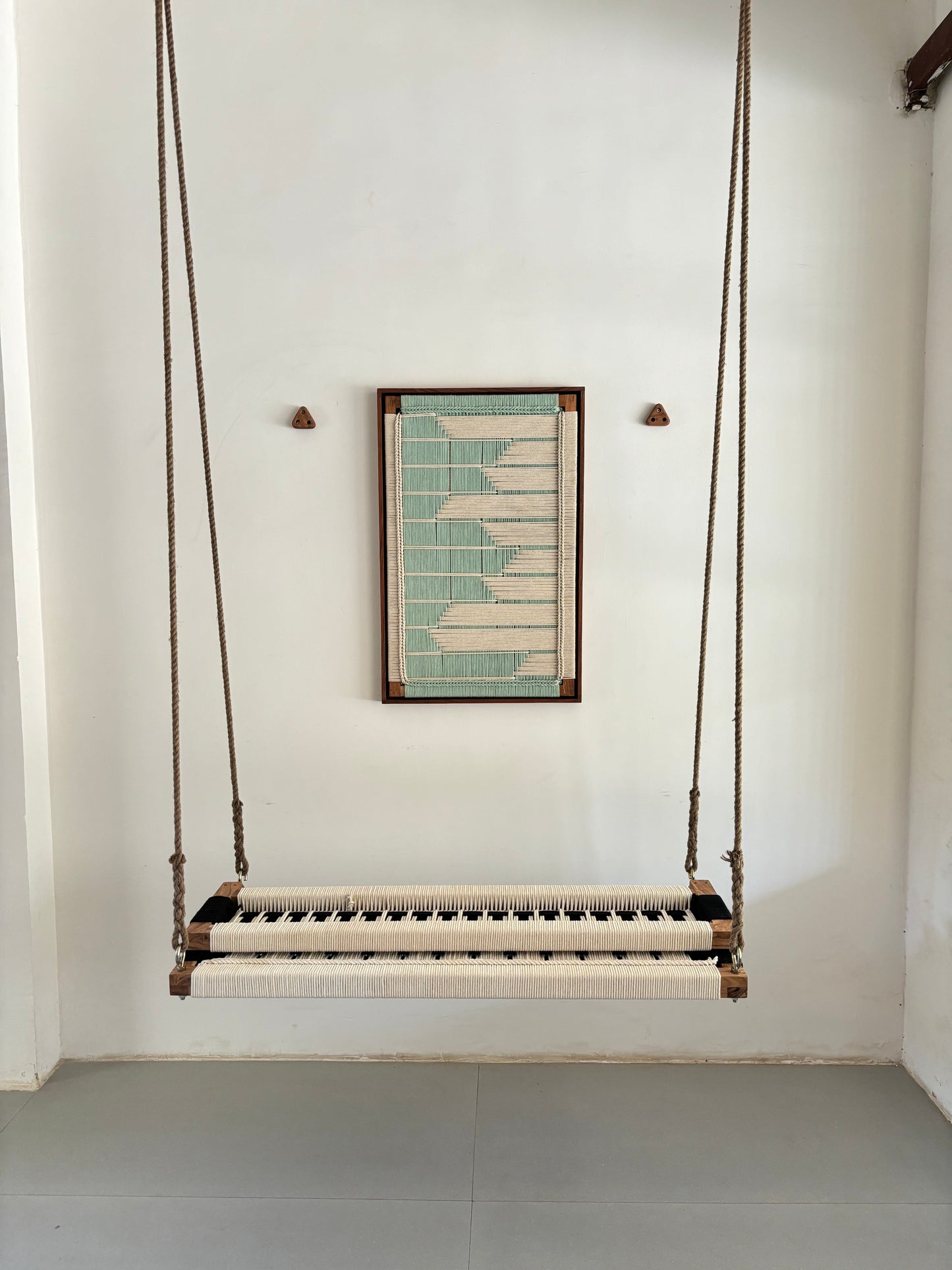 Woven Swing with Backrest armrest - Megha