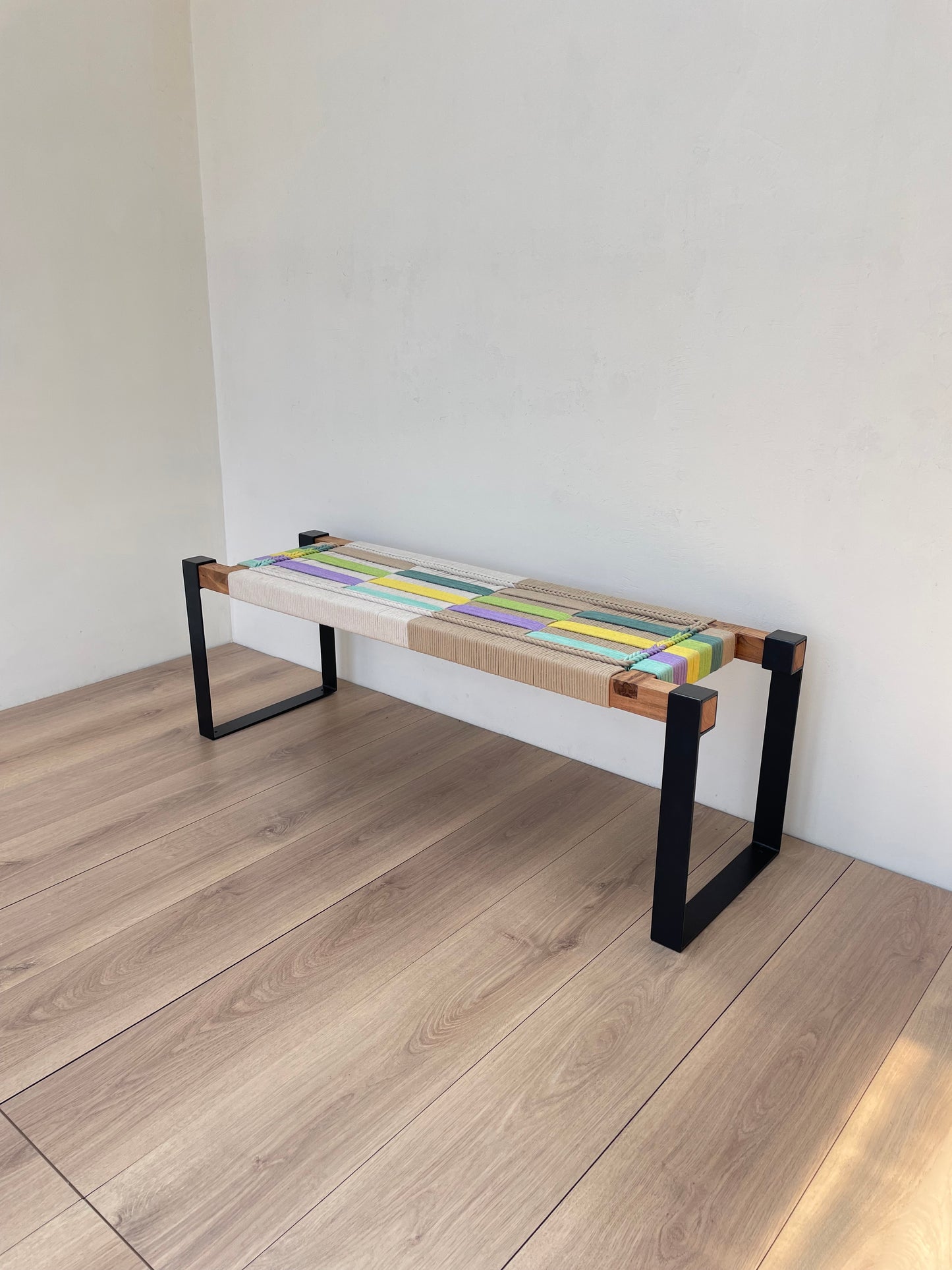 Altair woven bench in metal legs