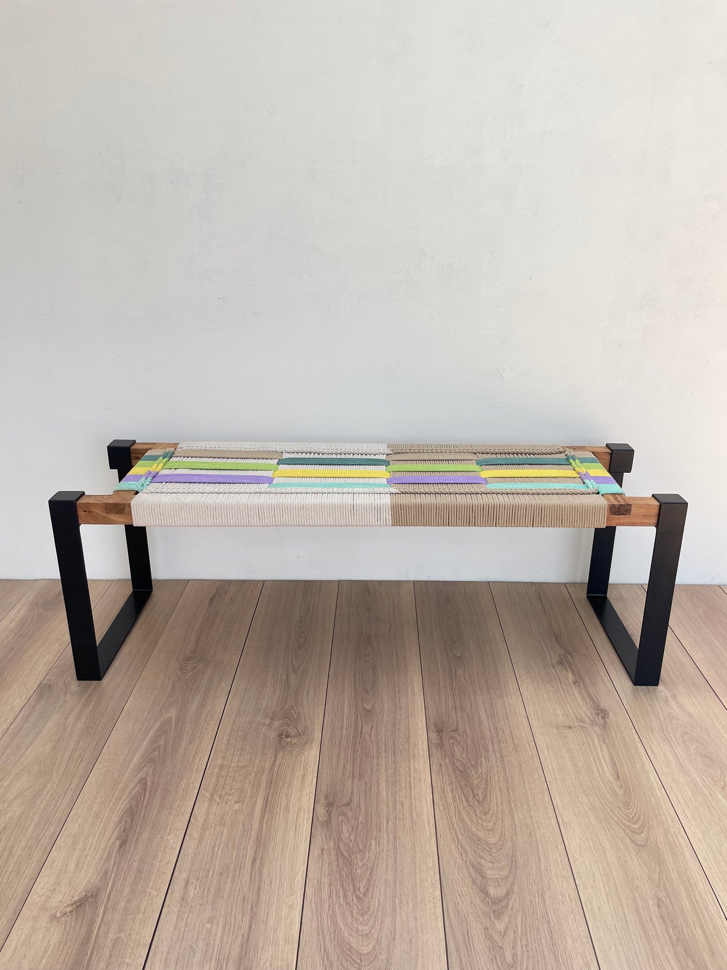 Altair woven bench in metal legs