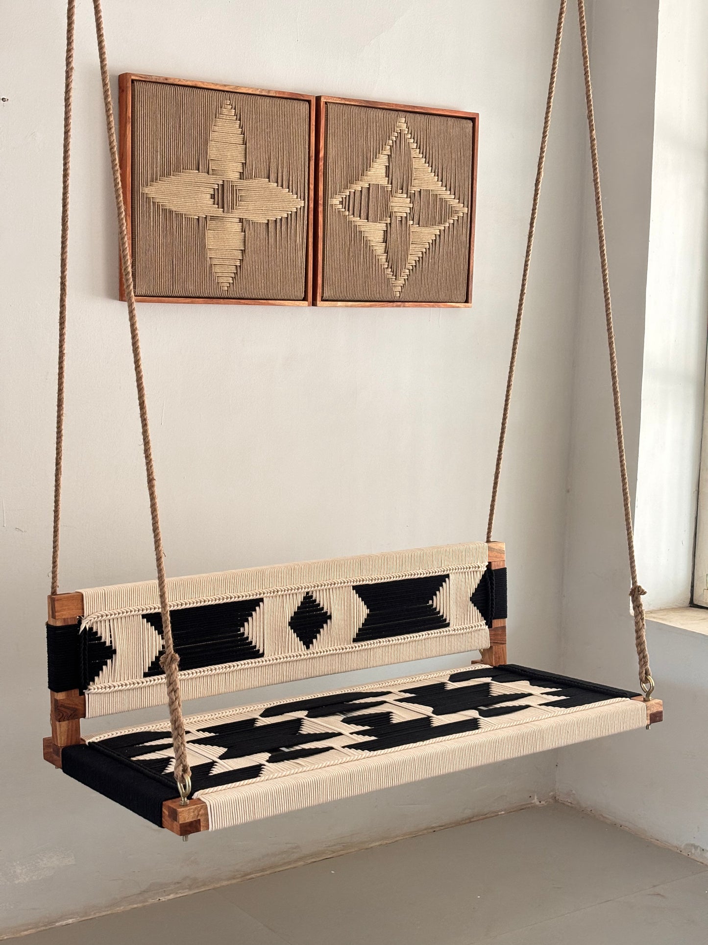 Woven Swing with Backrest