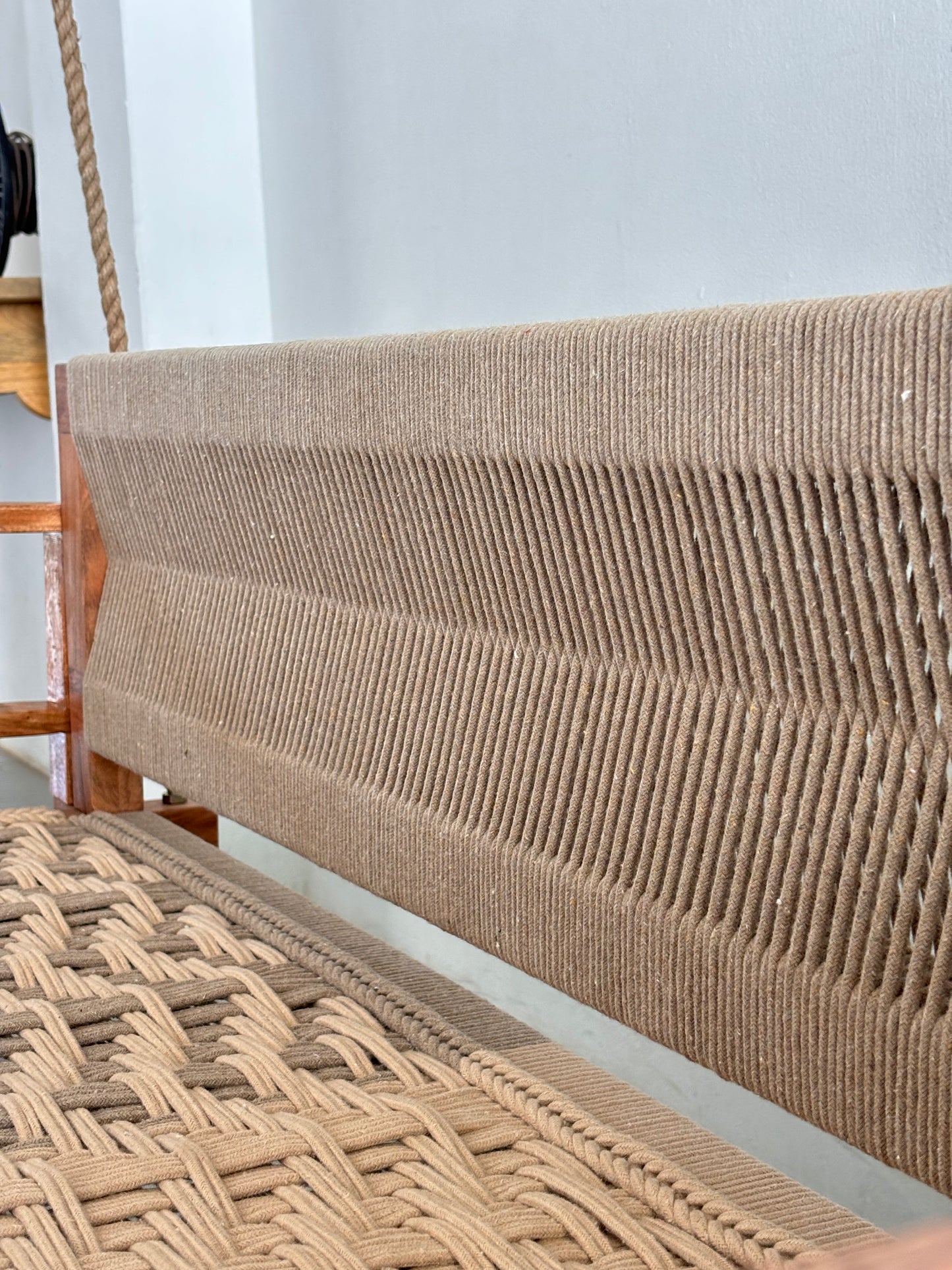 Armrest Backrest Woven Swing