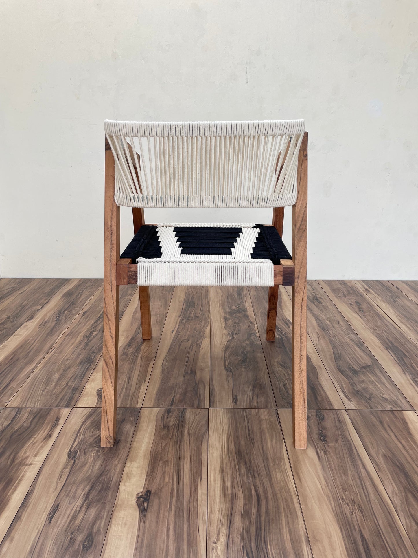 Armrest Chair - Black & White