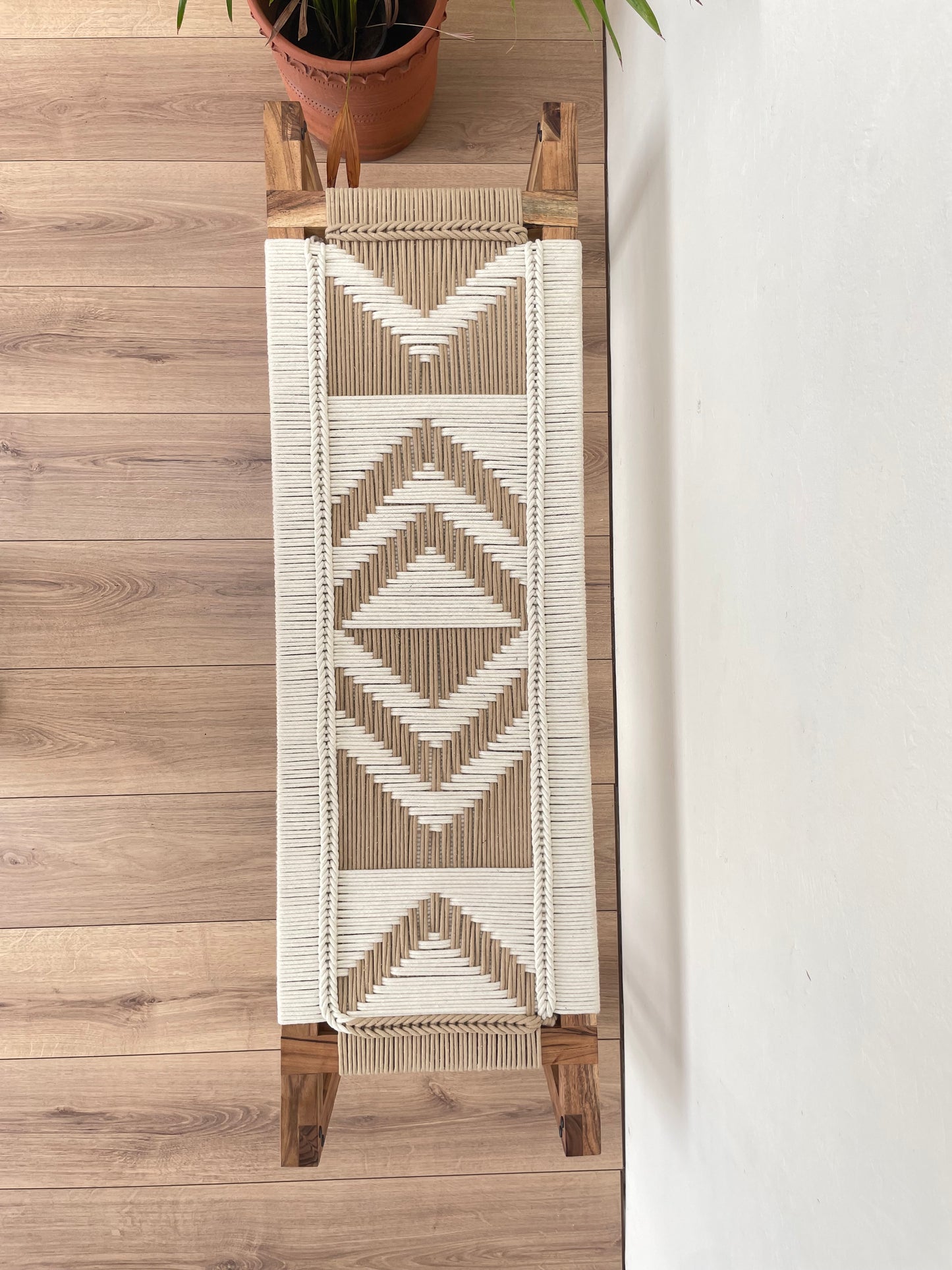 Woven Bench - White & Begie