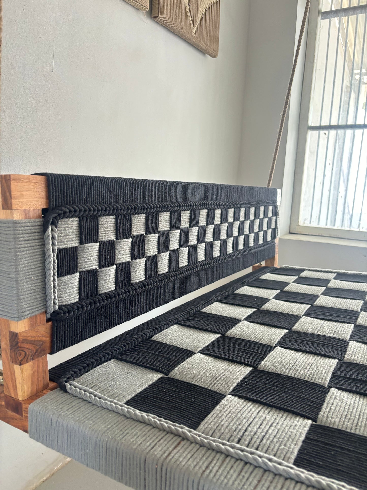 Woven Swing with Backrest