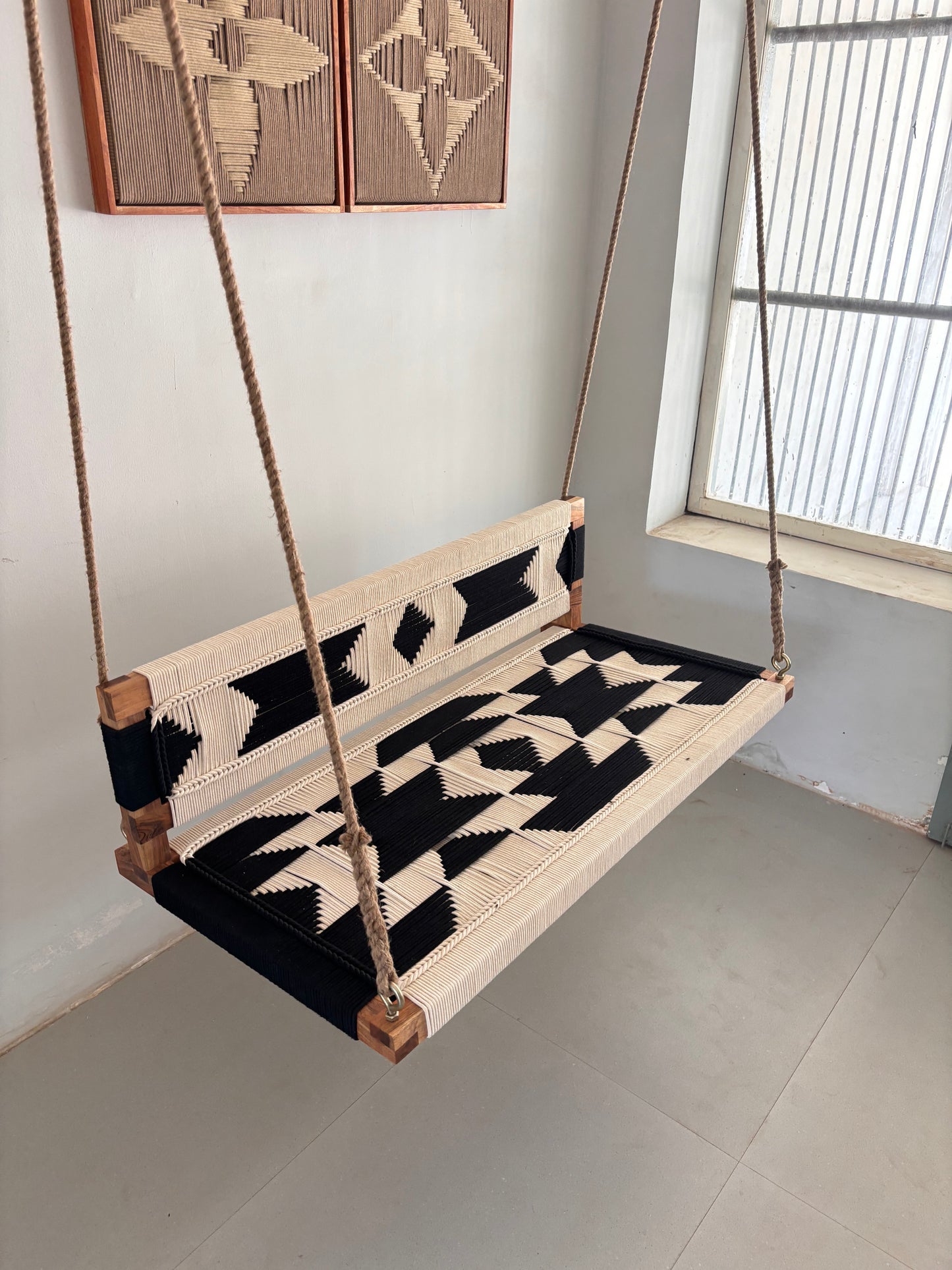 Woven Swing with Backrest