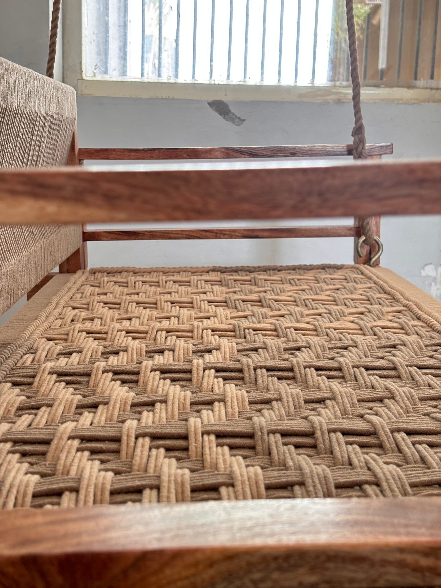 Armrest Backrest Woven Swing