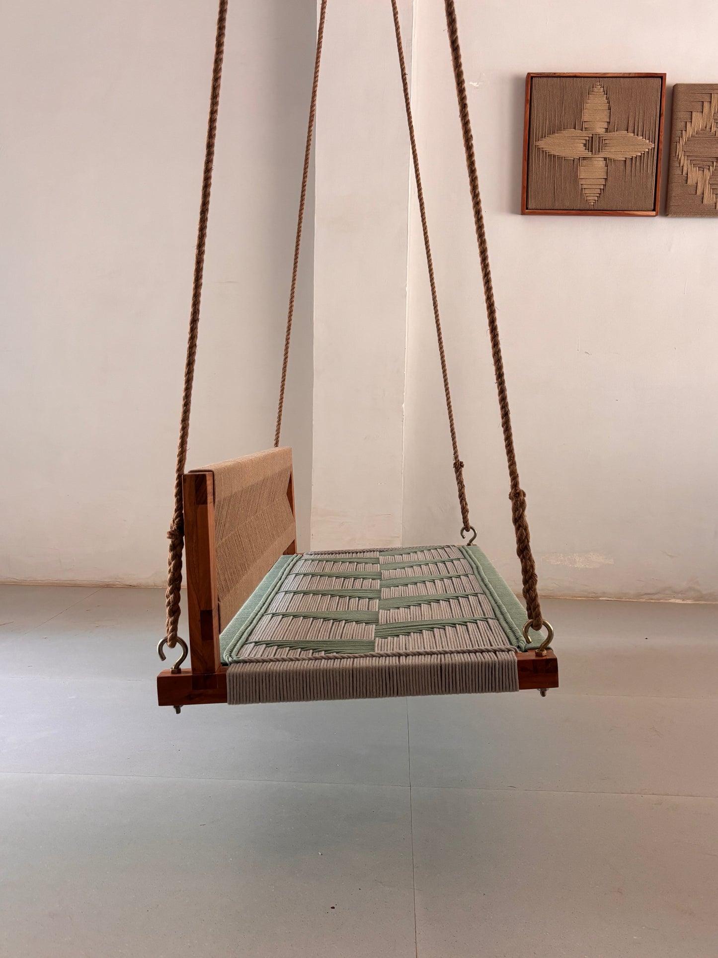 Woven Swing with Backrest - Green Beige