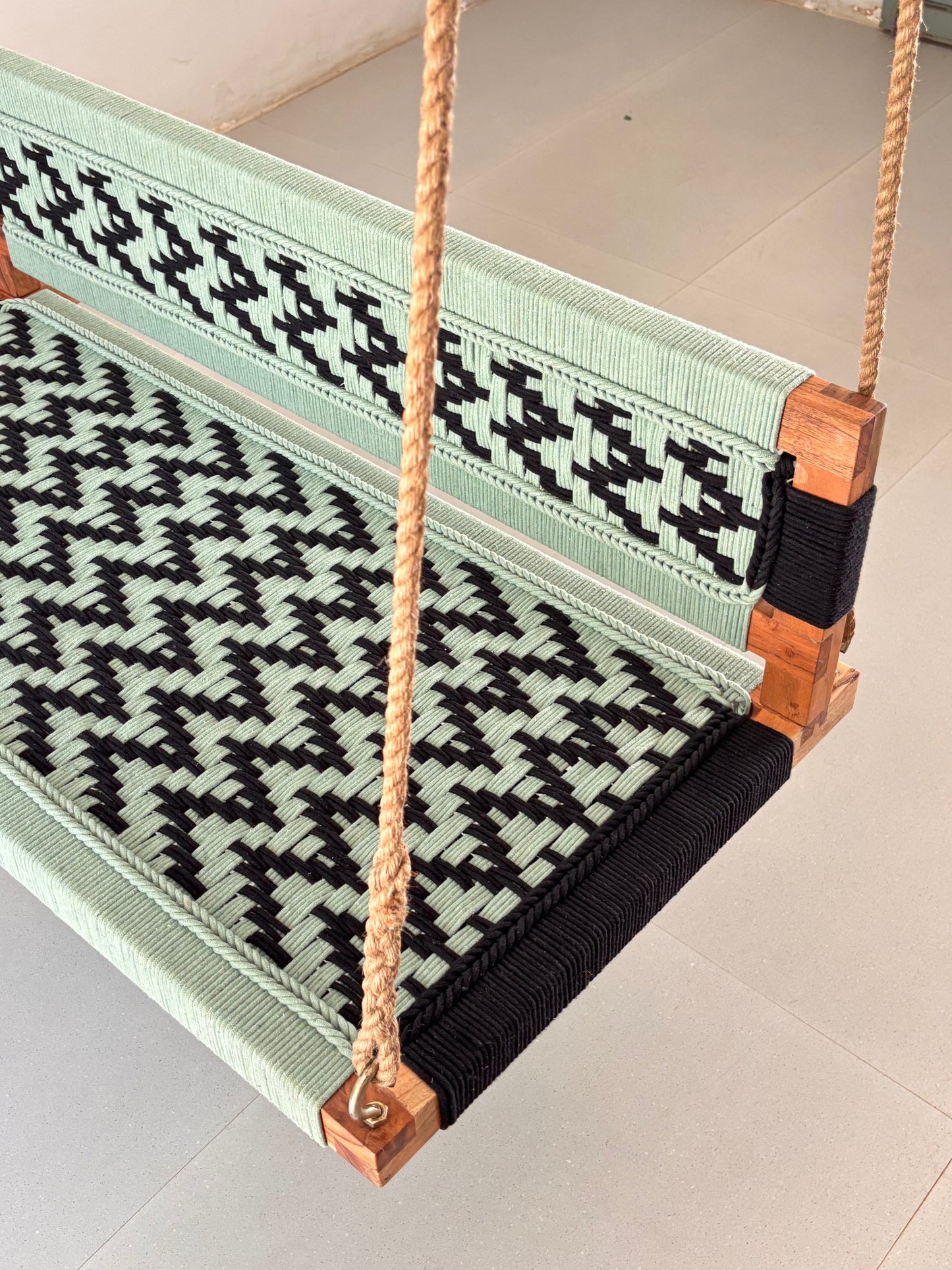 Woven Swing with Backrest - Green Black
