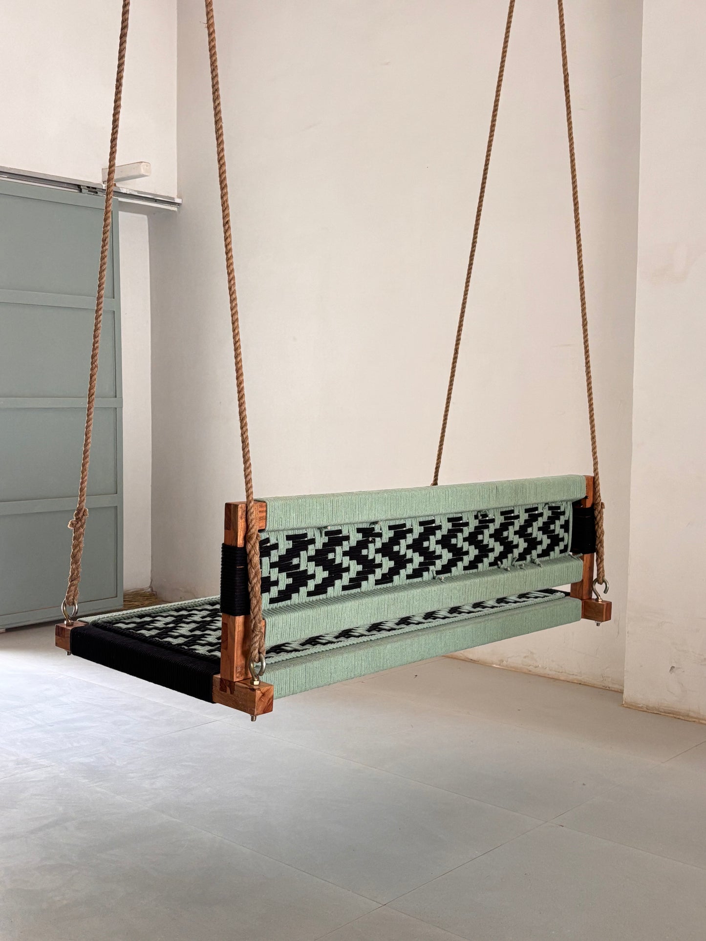 Woven Swing with Backrest - Green Black