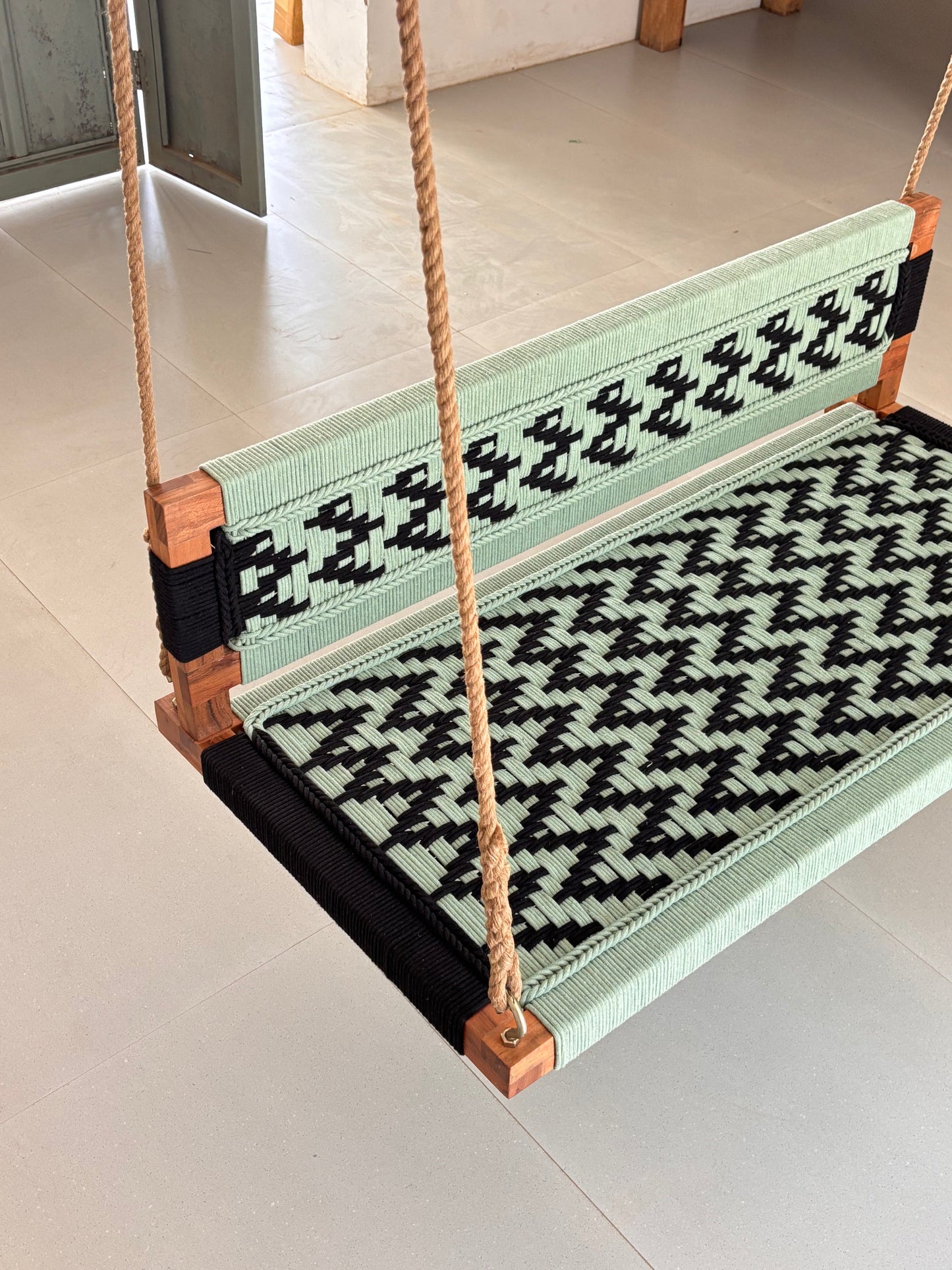 Woven Swing with Backrest - Green Black