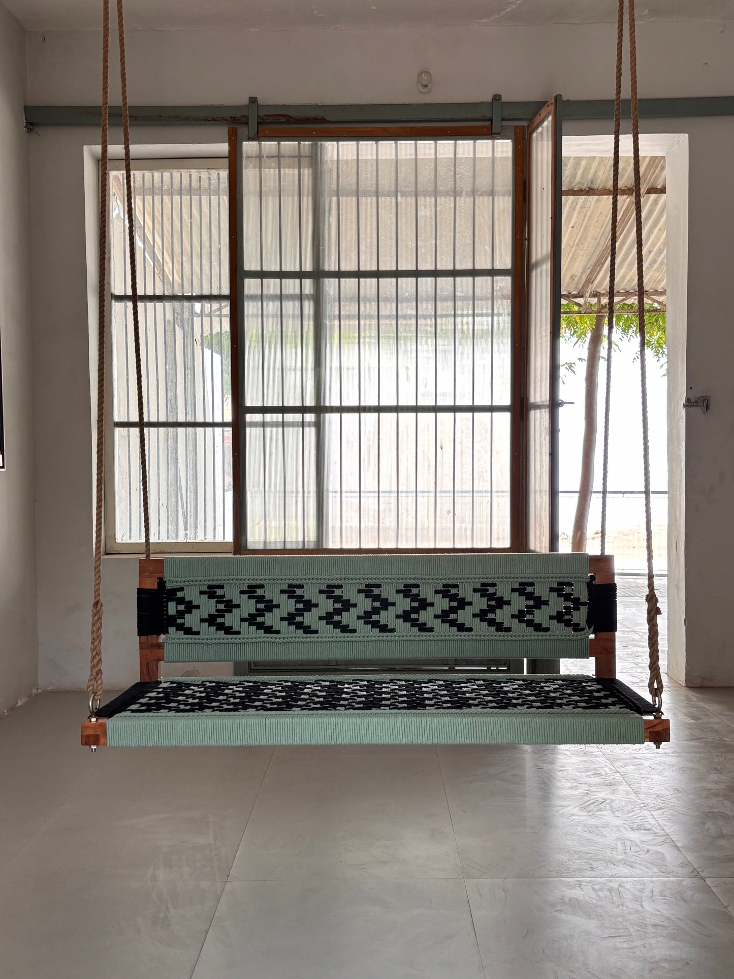 Woven Swing with Backrest - Green Black