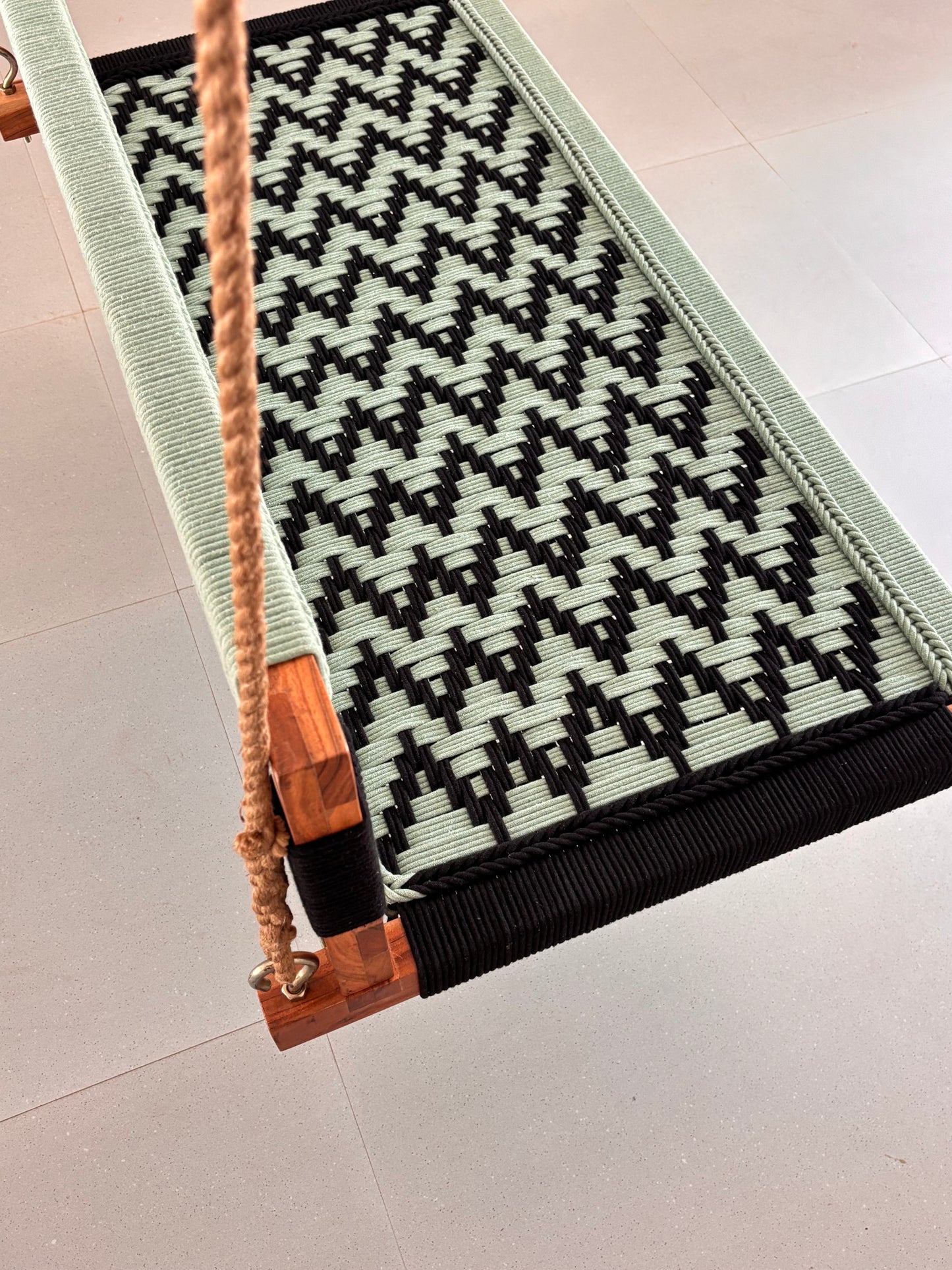 Woven Swing with Backrest - Green Black