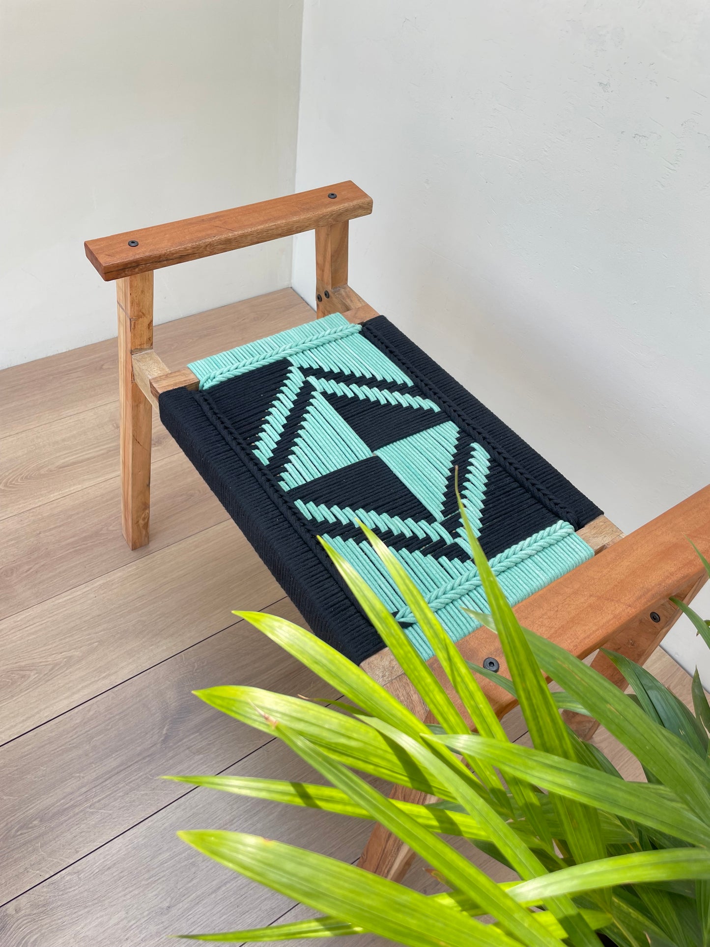 Hand Rest Gemini Woven Stool - Black & Teal